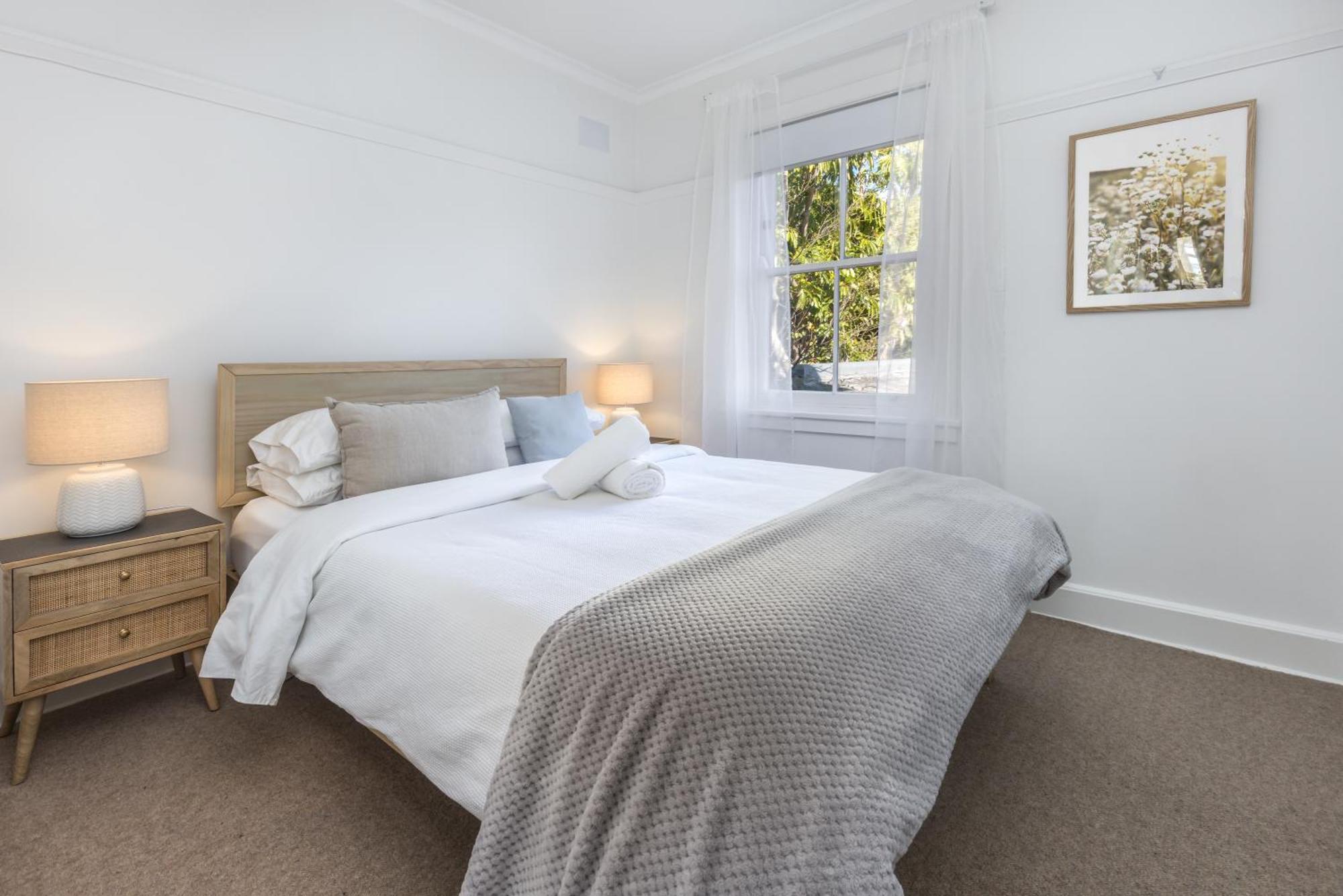 Luxe-coastal Balmoral Beachfront Sydney