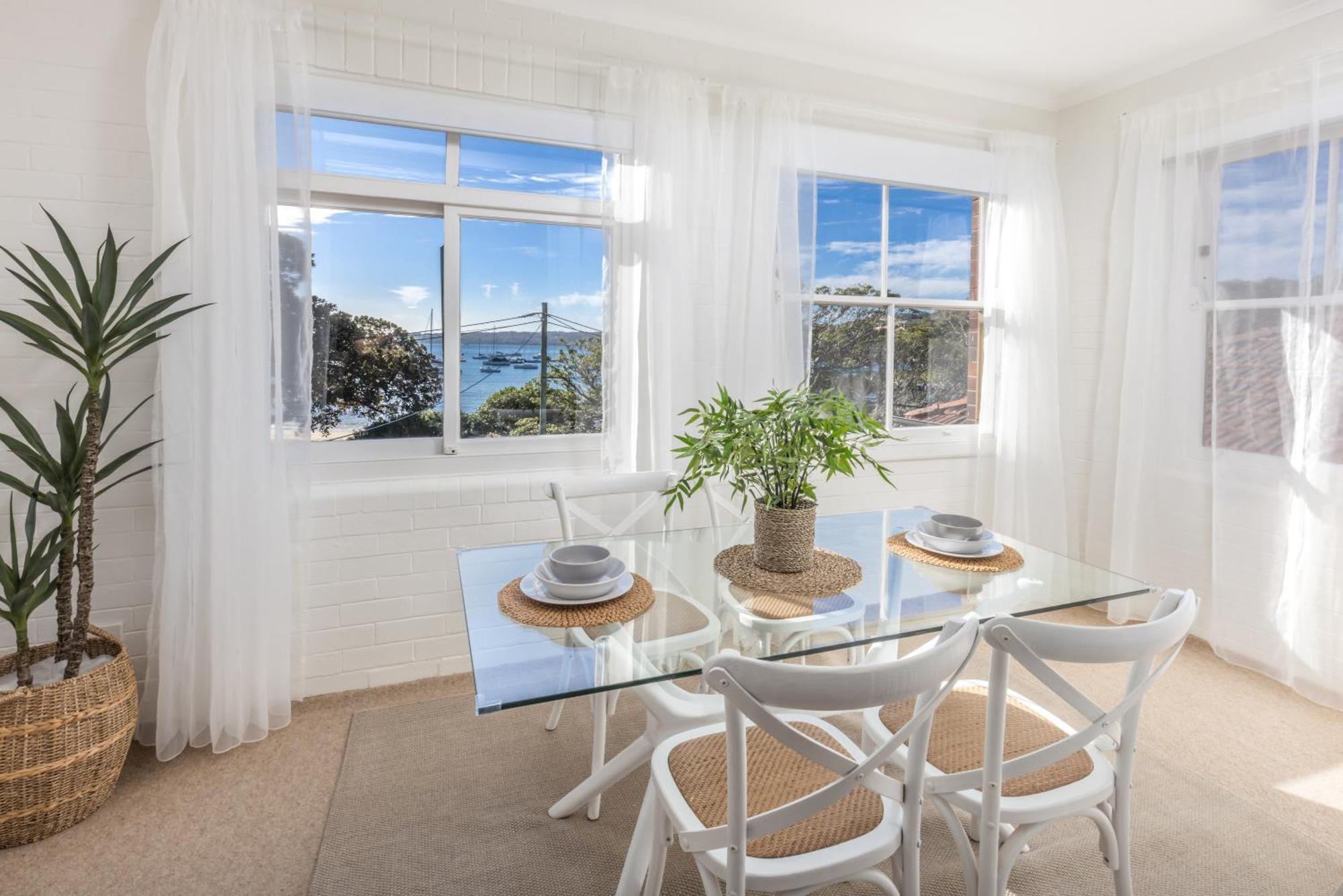 Luxe-coastal Balmoral Beachfront Apartment Sydney